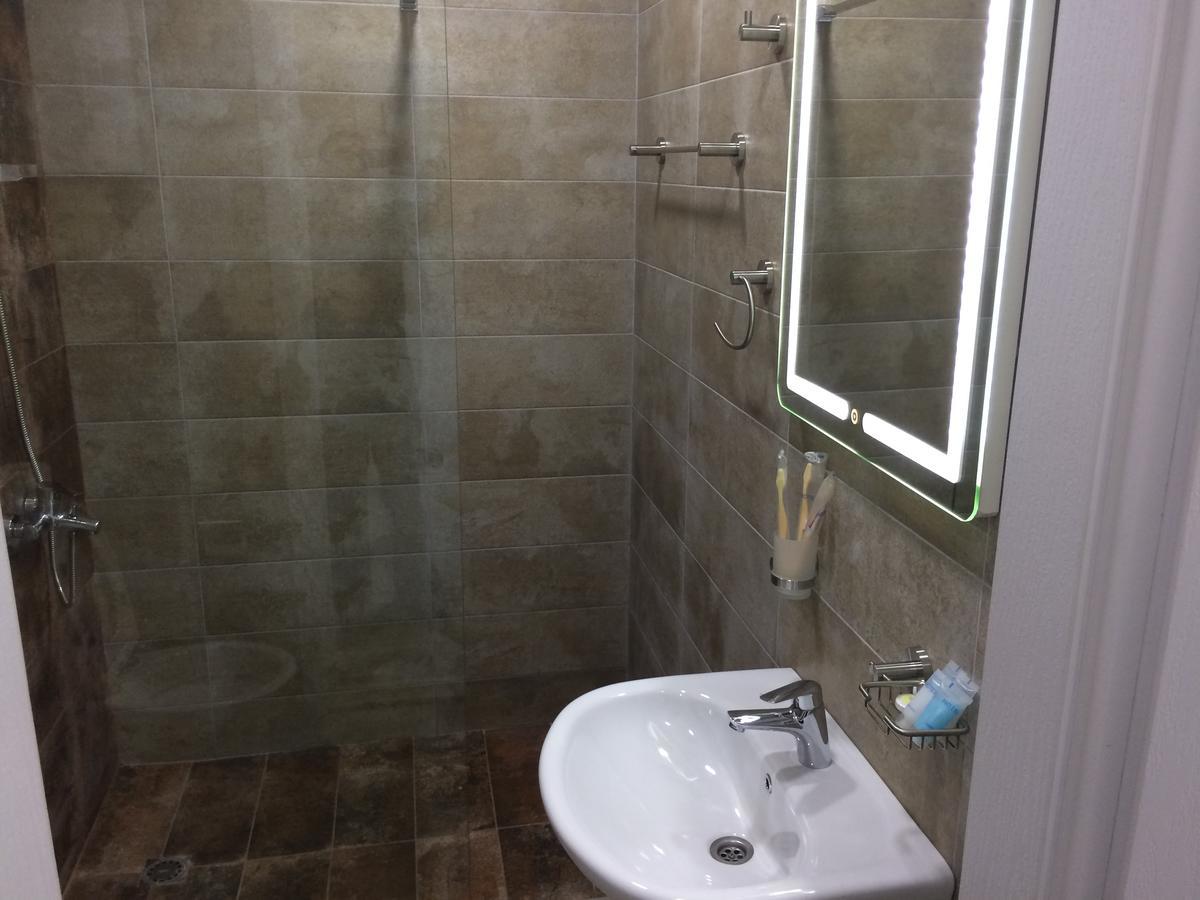 Apartment Selfie Batumi Exterior photo